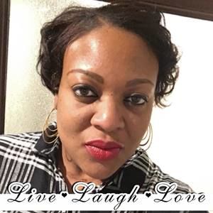 Meet your Posher, Dawnell